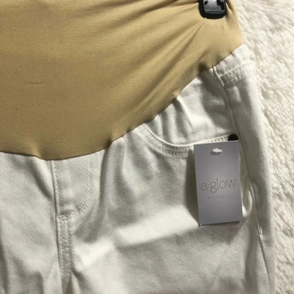 NWT a:glow white maternity jegging - Picture 2 of 4